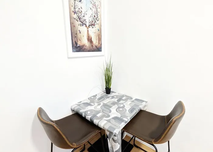 Comfortable 3br Next To Wiener Stadthalle G4 וינה