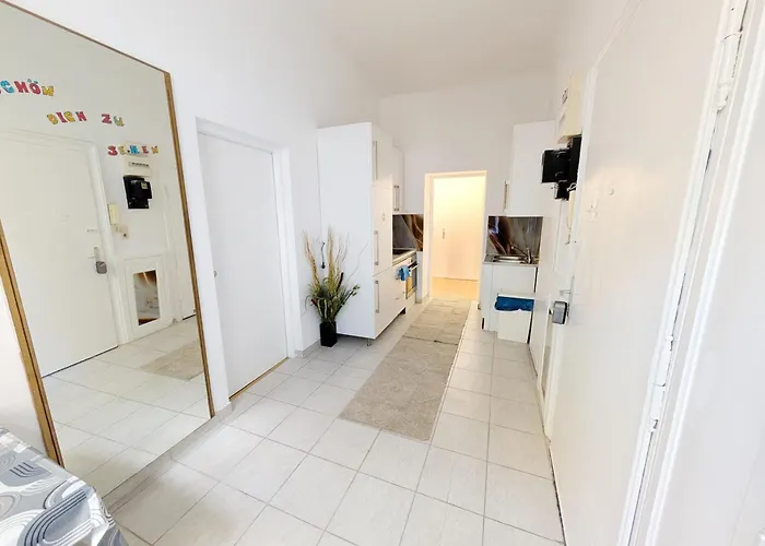Comfortable 3br Next To Wiener Stadthalle G4 *